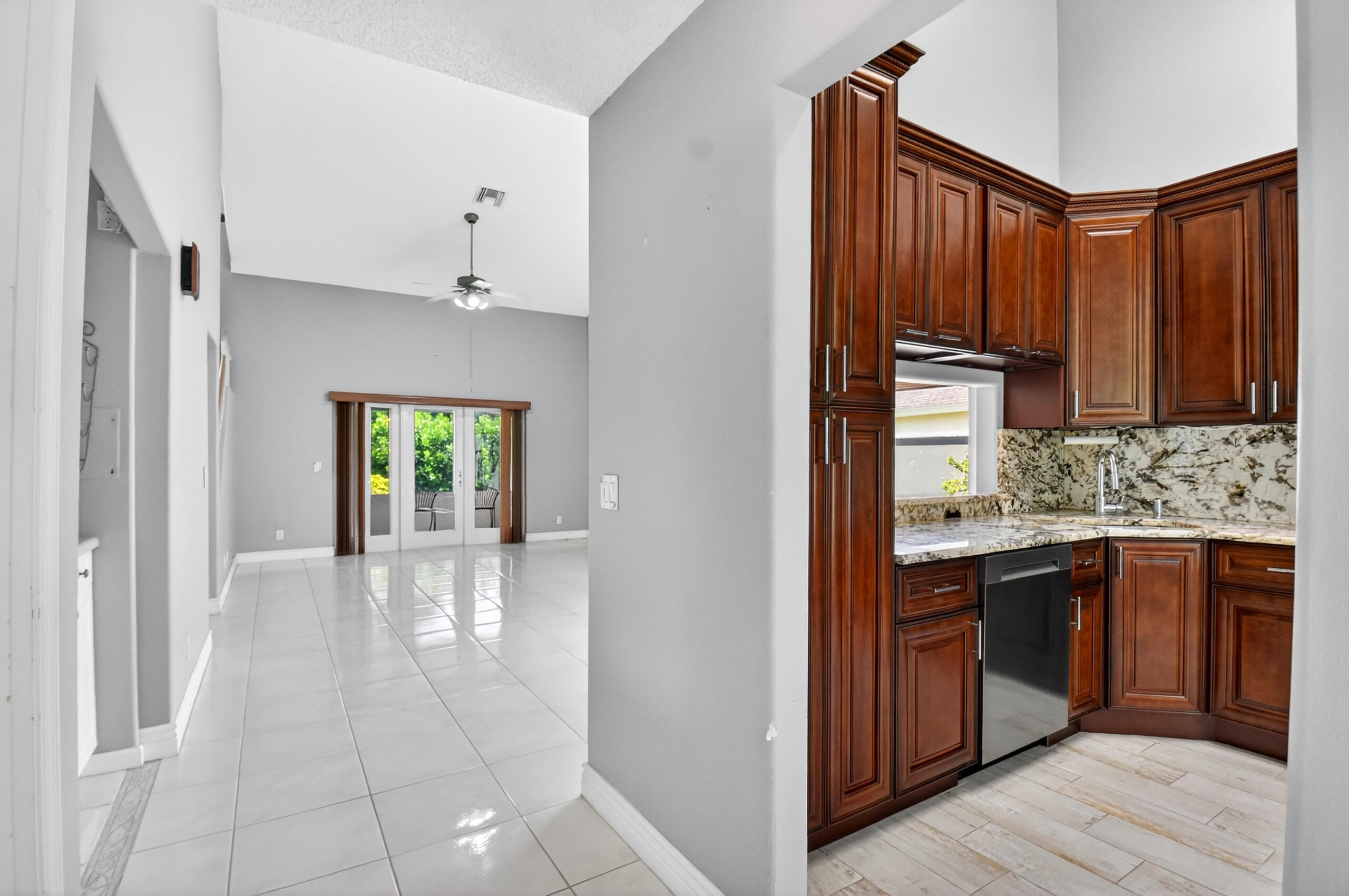 PINE RIDGE AT DELRAY BEACH - Residential