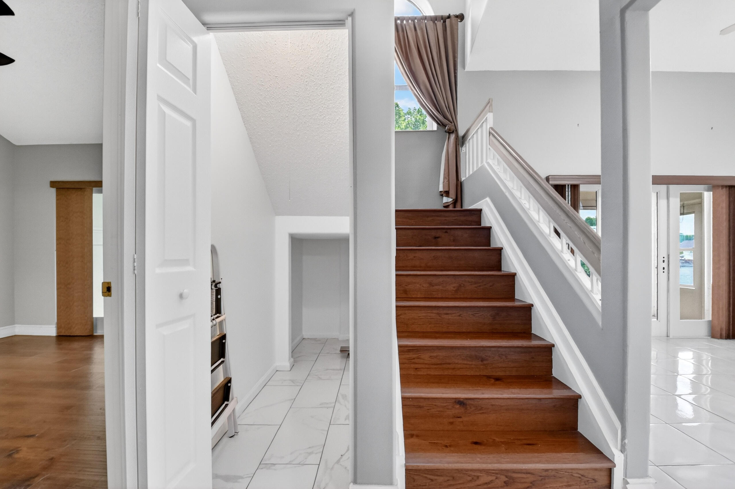 PINE RIDGE AT DELRAY BEACH - Residential