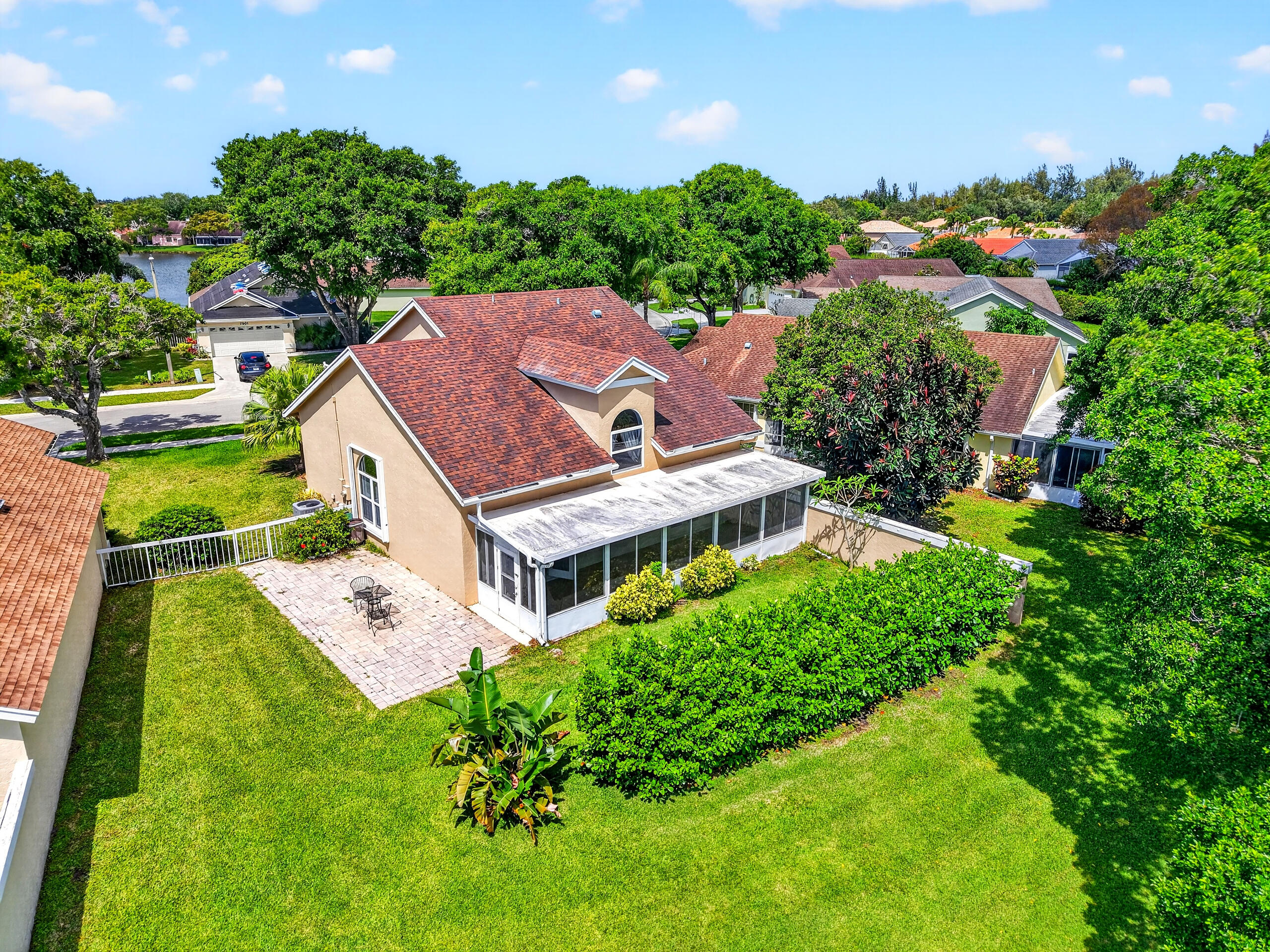 PINE RIDGE AT DELRAY BEACH - Residential