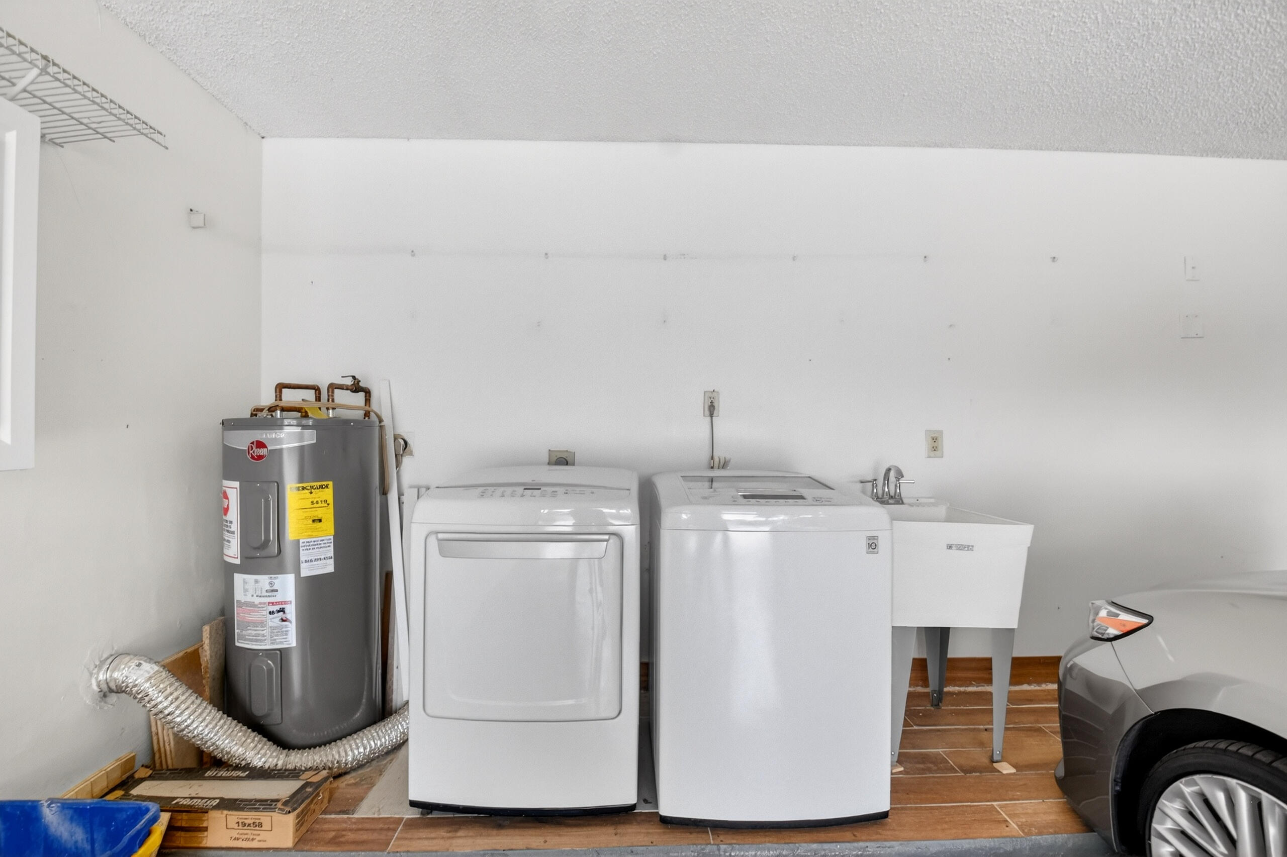 PINE RIDGE AT DELRAY BEACH - Residential