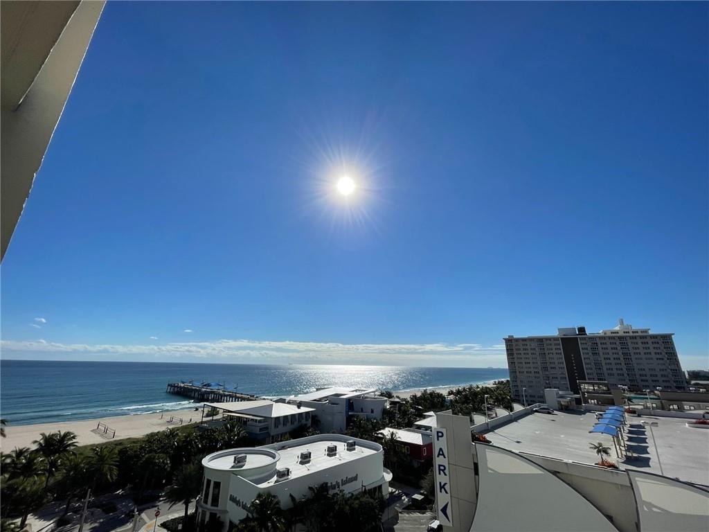 305 N Pompano Beach Boulevard 1006