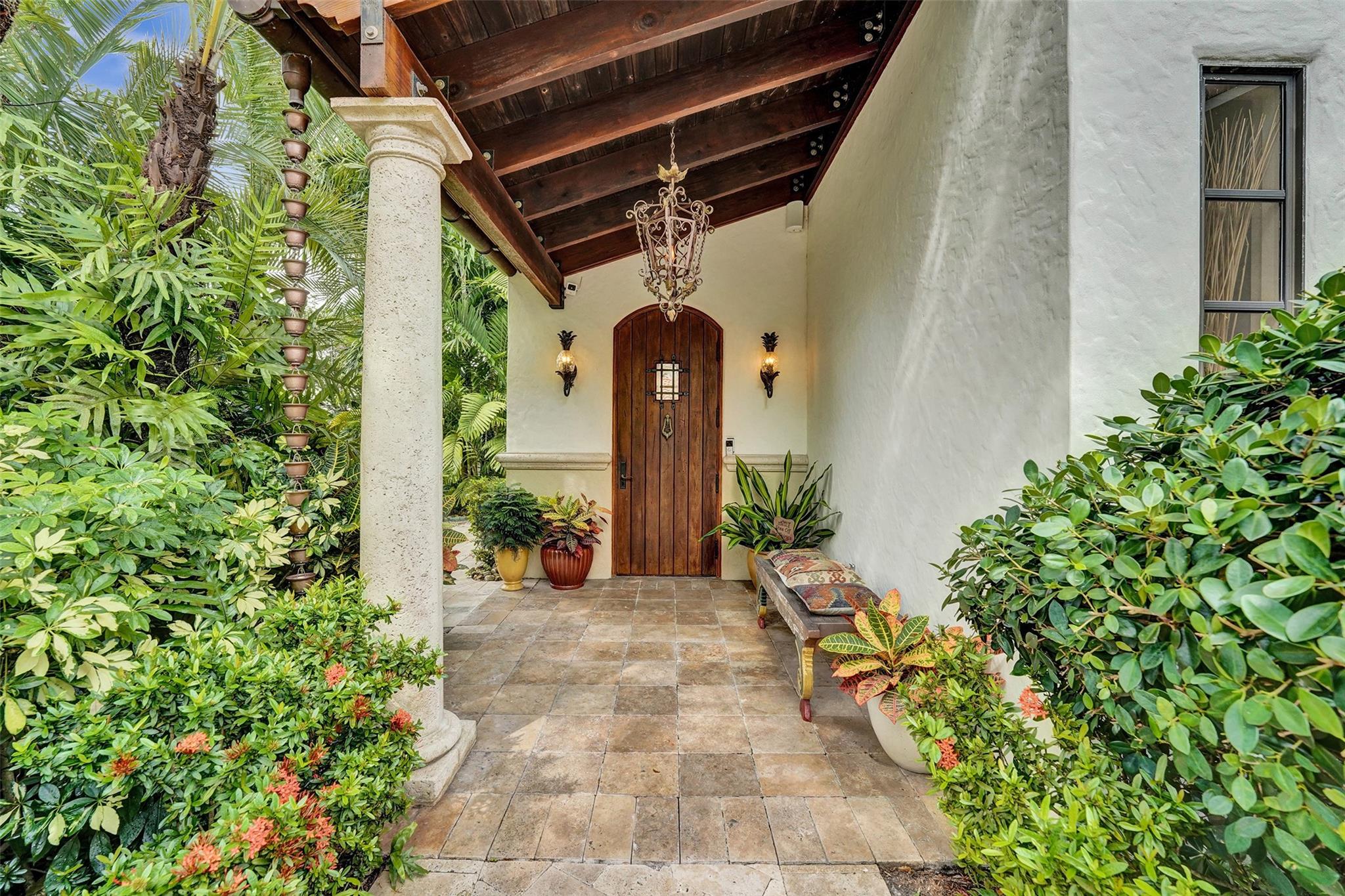 2321 SW 26th Ave