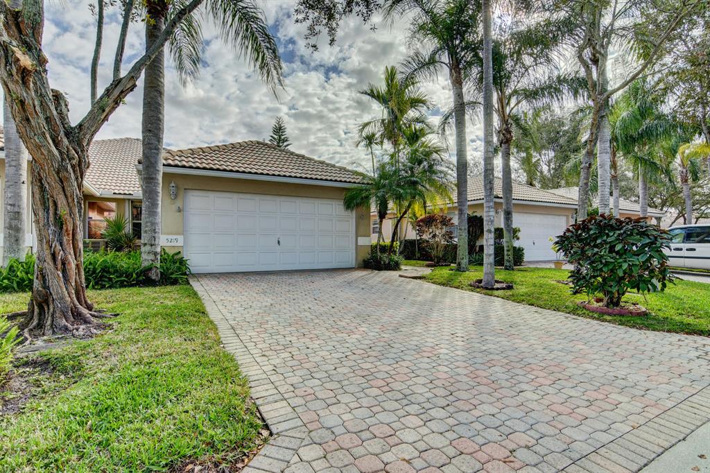 Beautifully Maintained 2 Bed/2 Bath Villa with 2 Car Garage in Gated Community with NO Membership Fees and NO Age Restrictions. PETS of all sizes ARE WELCOME (just no ptibulls)! The home features accordion shutters, large screened in patio, VERY LARGE MASTER with large BUILT IN CLOSET. Located Near Atlantic Ave, Beaches, Dining and Shopping. HOA Fee Includes Cable. Can lease after 1 year of owning. All furniture is included in the sale at $1 value.