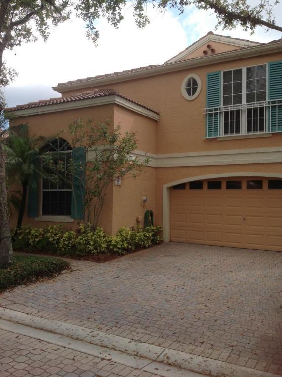 VILLA D ESTE - Residential Lease