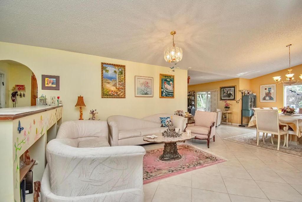 Photo of 7480 San Clemente Place, Boca Raton, FL 33433 (MLS # R11151450)