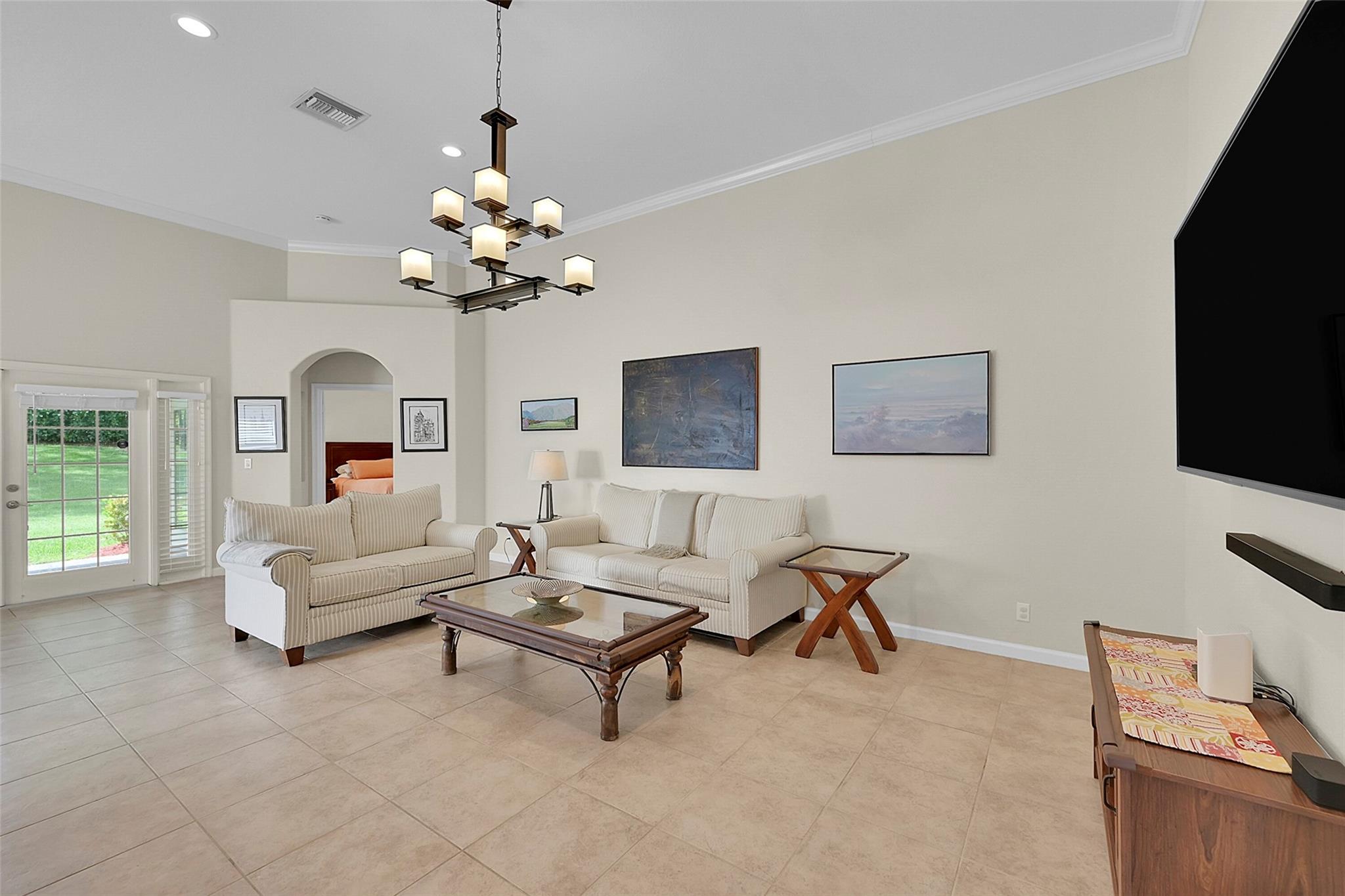 PARKLAND ISLES - Residential