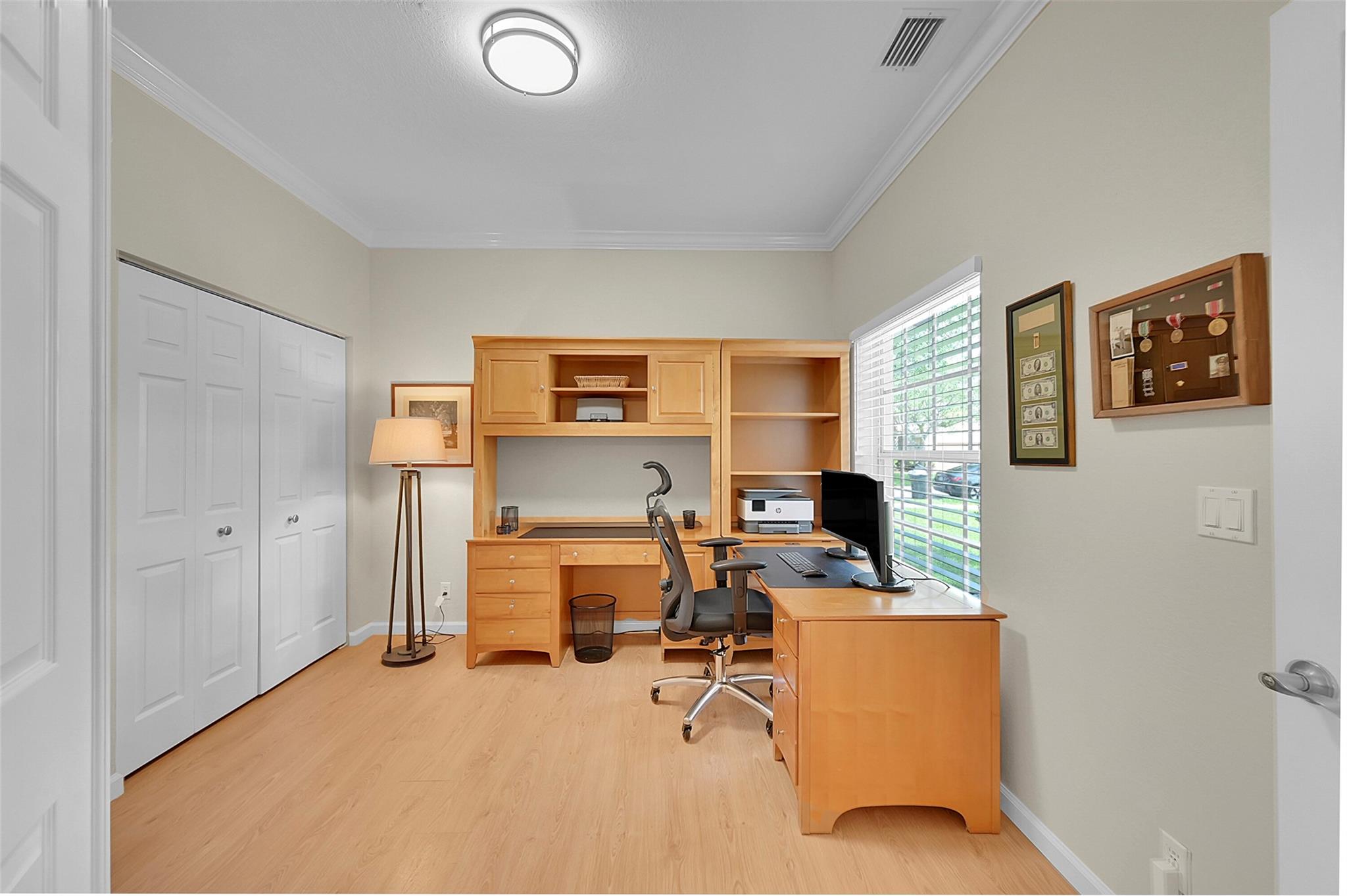 PARKLAND ISLES - Residential