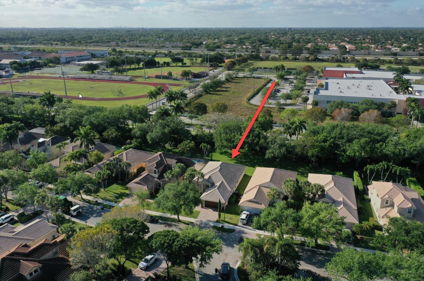 PARKLAND ISLES - Residential