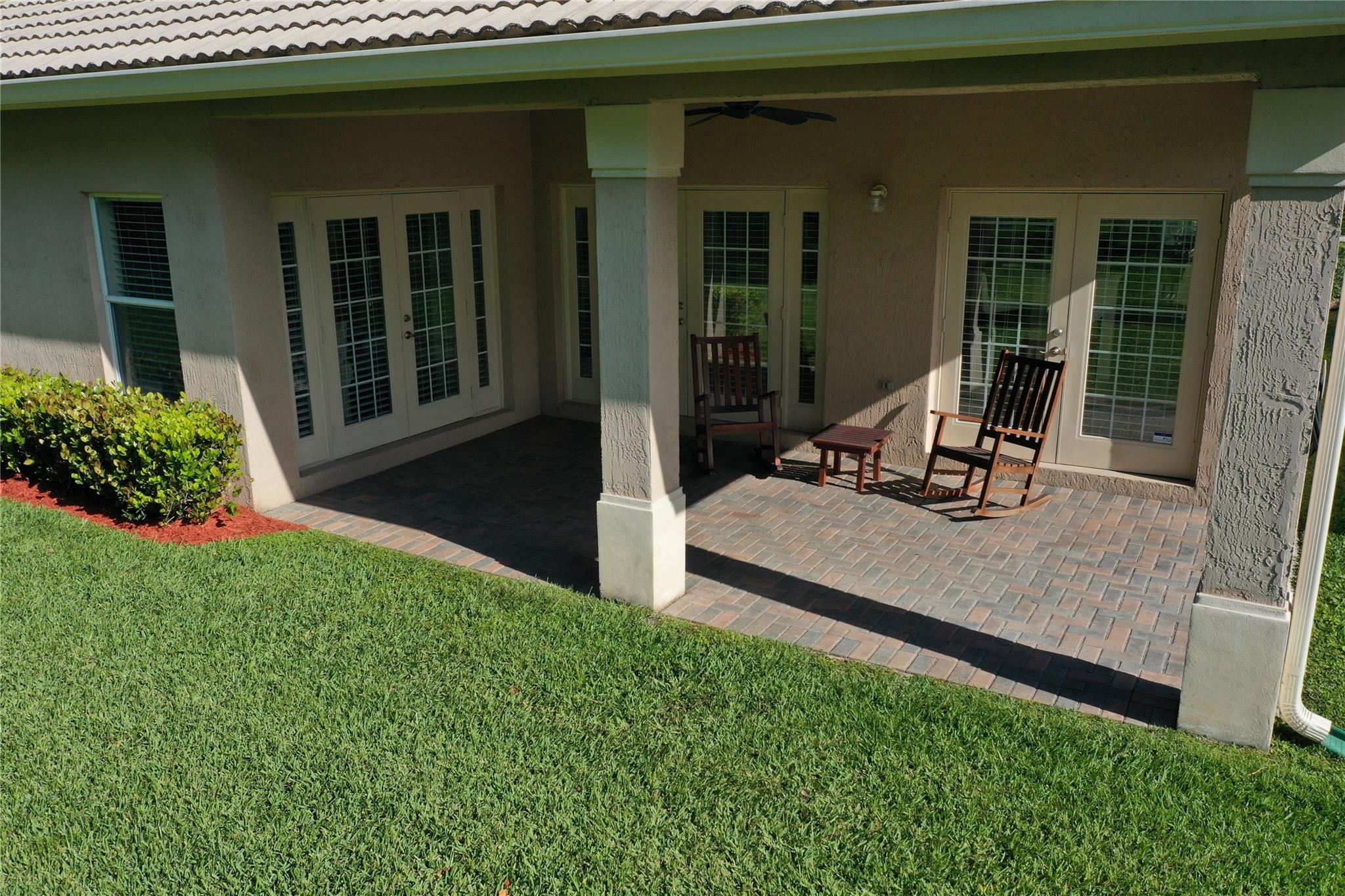 PARKLAND ISLES - Residential