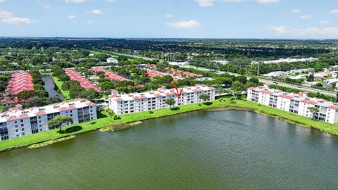 Tiny photo for 14096 HUNTINGTON POINTE Drive #305, Delray Beach, FL 33484 (MLS # B26090457)