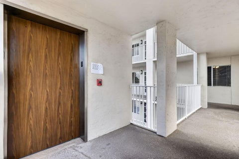 Tiny photo for 14096 HUNTINGTON POINTE Drive #305, Delray Beach, FL 33484 (MLS # B26090457)