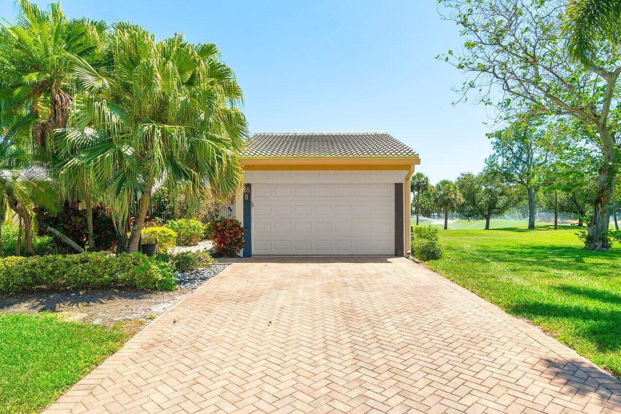 65 Eastgate Drive B