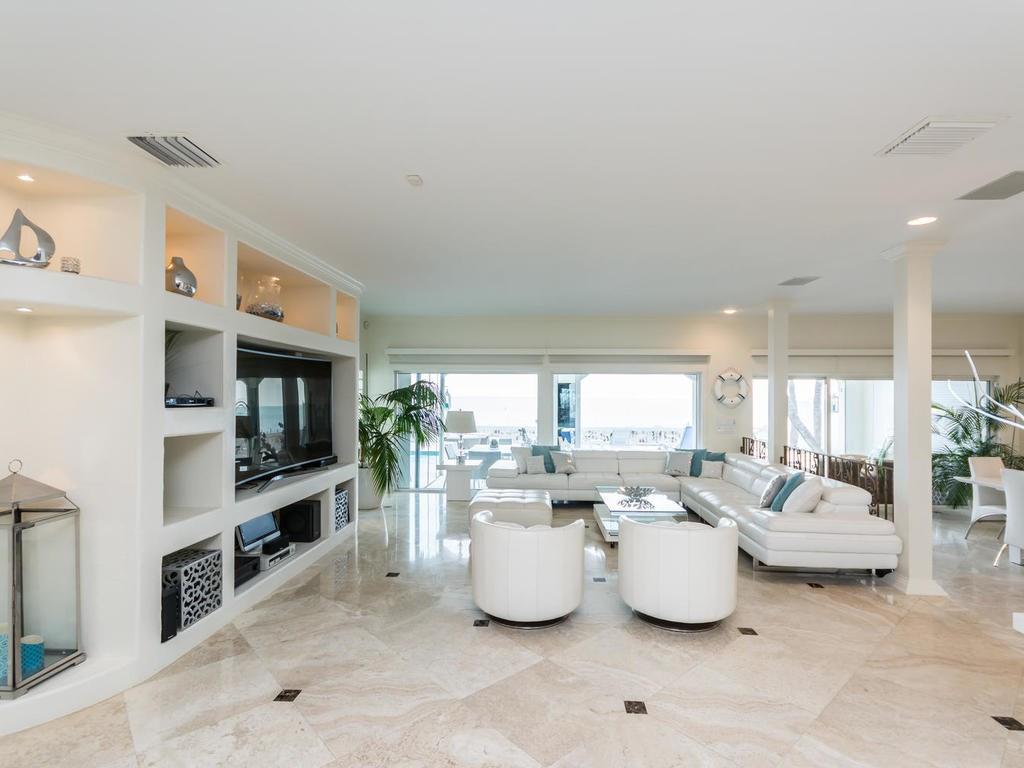 LAUDERDALE BEACH - Residential