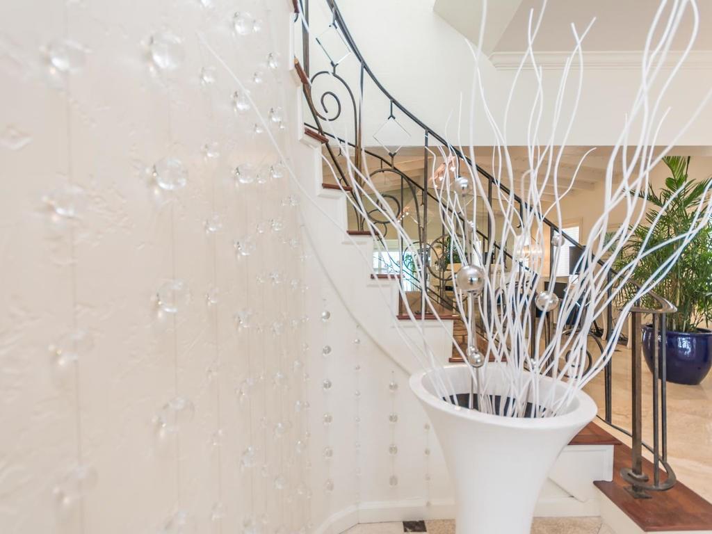 LAUDERDALE BEACH - Residential