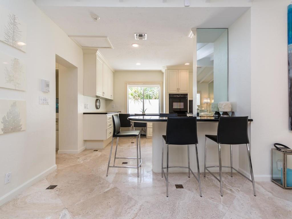 LAUDERDALE BEACH - Residential