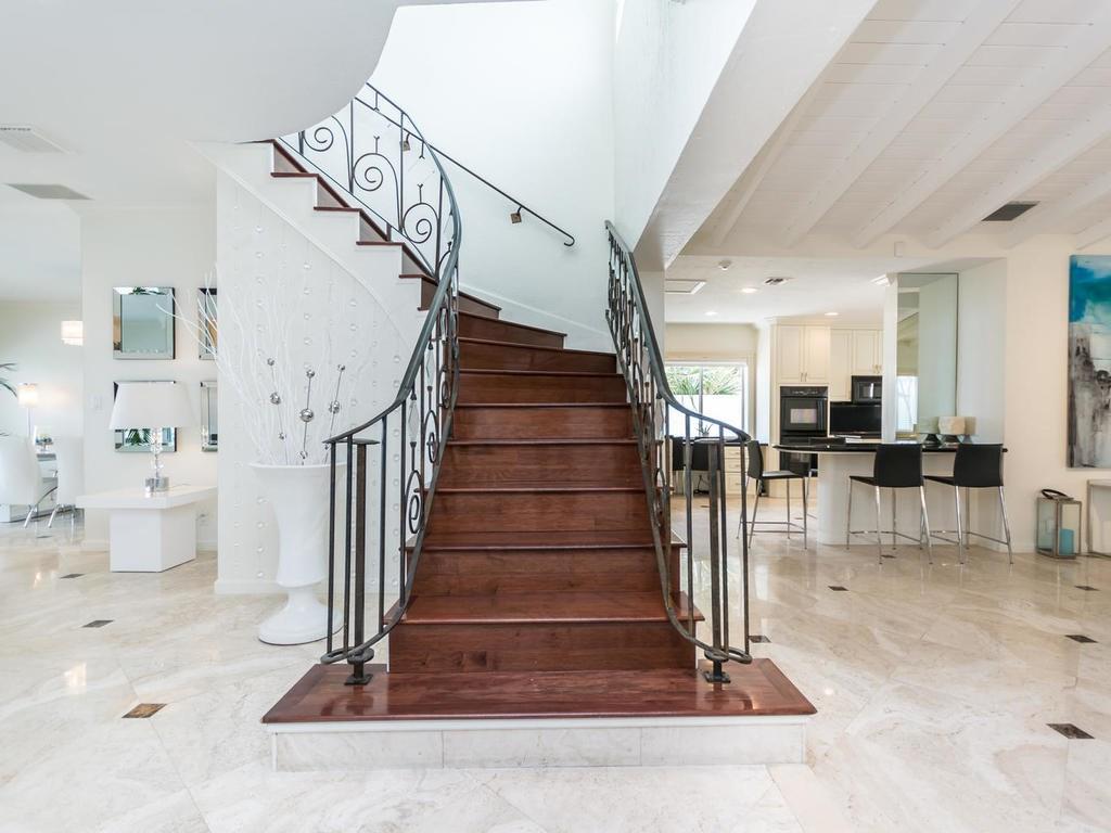 LAUDERDALE BEACH - Residential