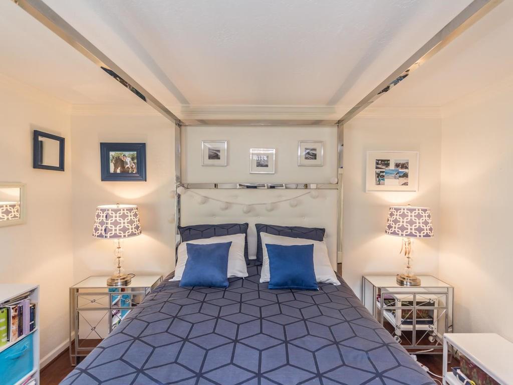 LAUDERDALE BEACH - Residential