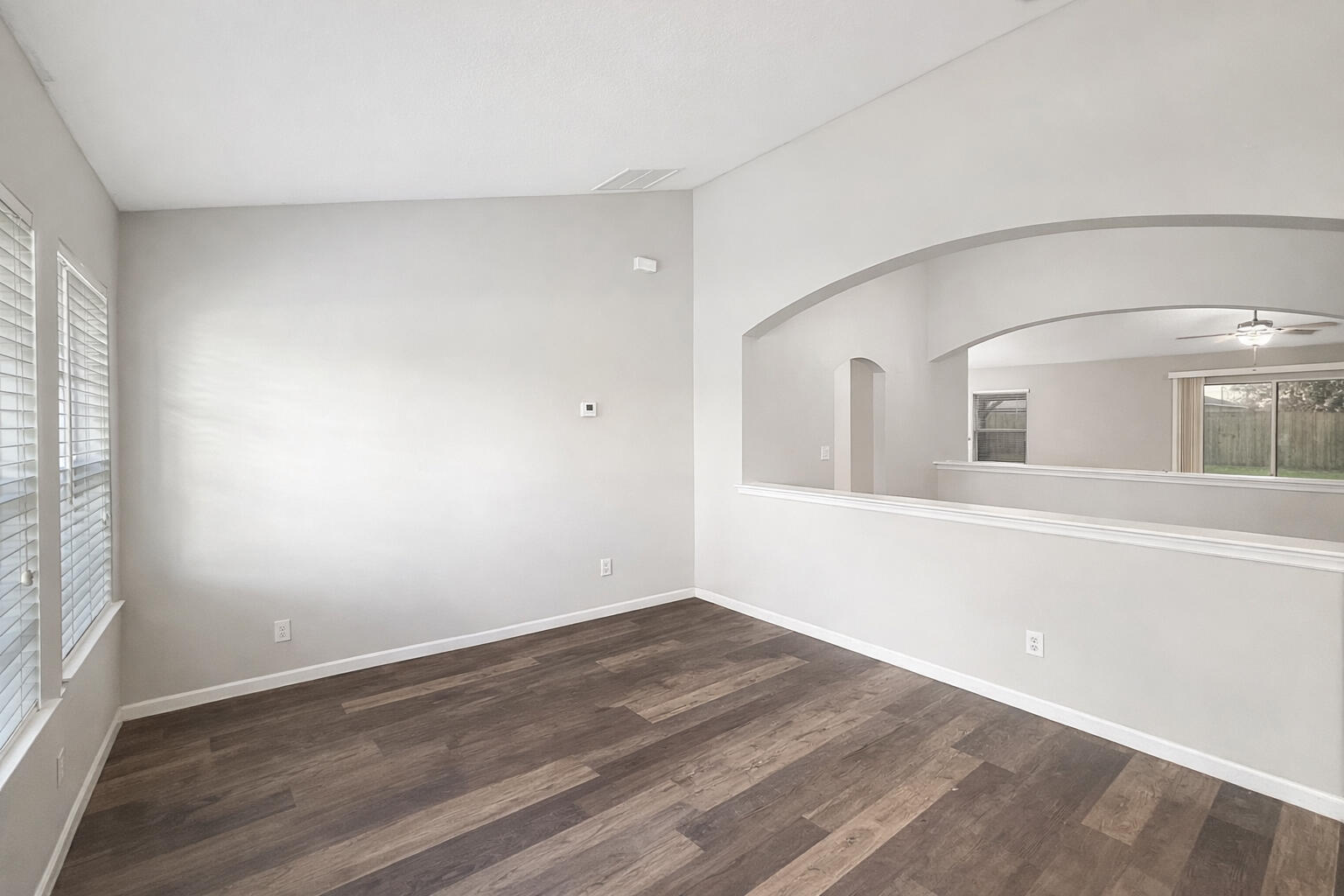 1526 SW Dycus Avenue