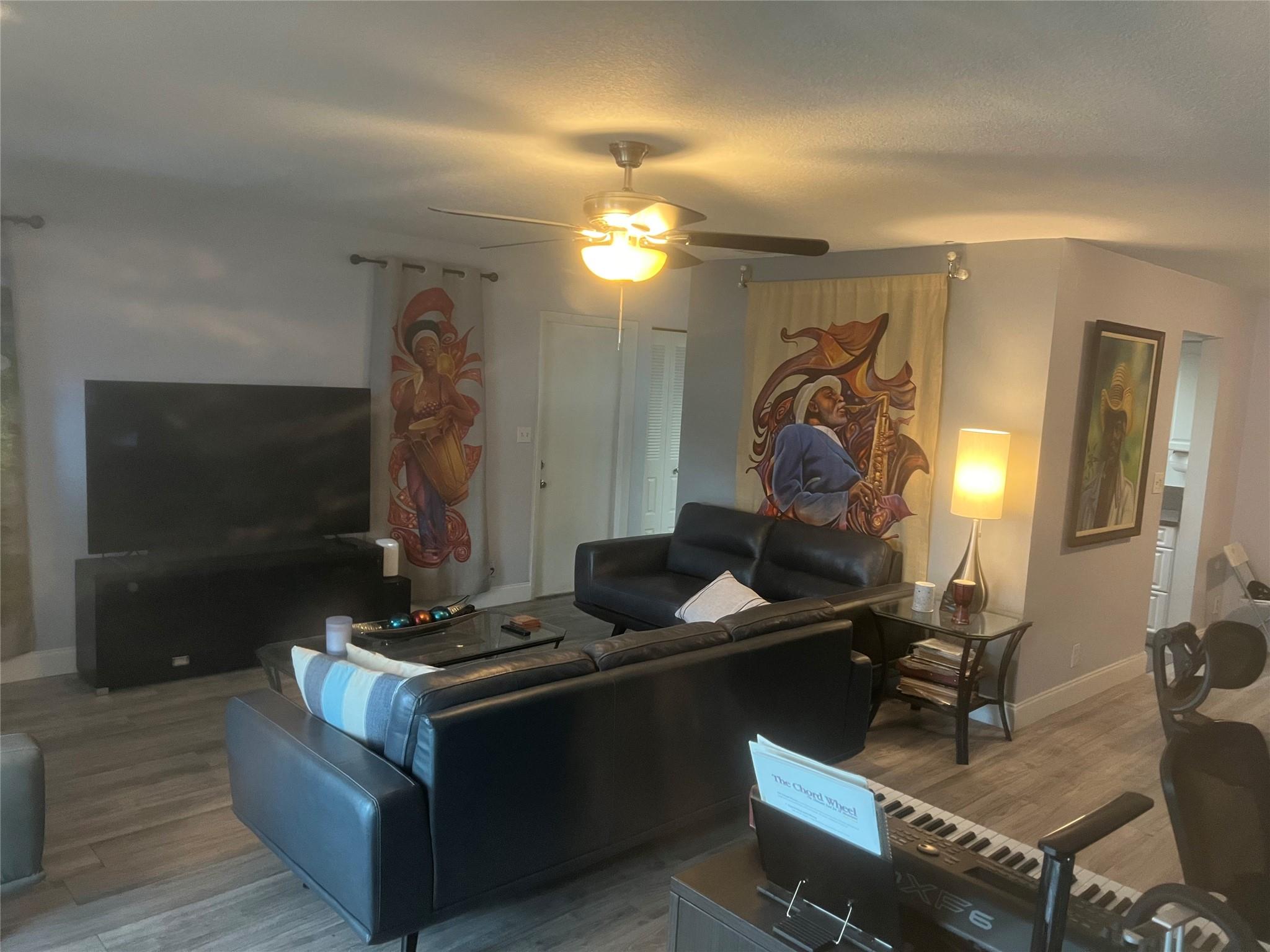 Crystal Lake 4th Sec 66-1 - Residential