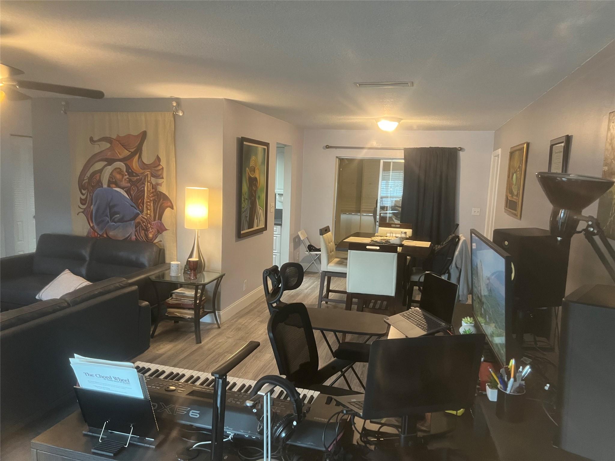 Crystal Lake 4th Sec 66-1 - Residential