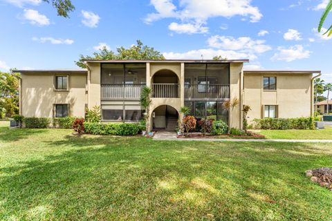 516 Shady Pine Way B2 Greenacres FL 33415