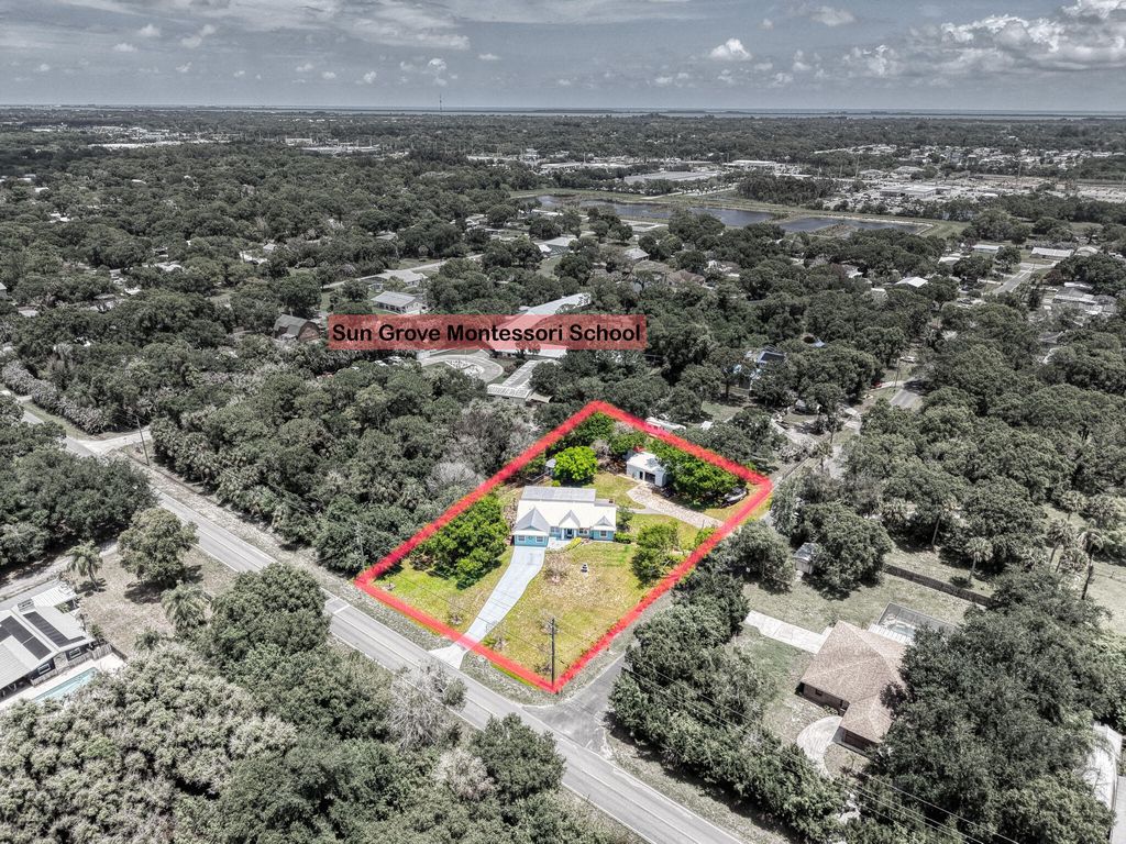 Photo of 5700 Oleander Avenue, Fort Pierce, FL 34982 (MLS # B26025644)
