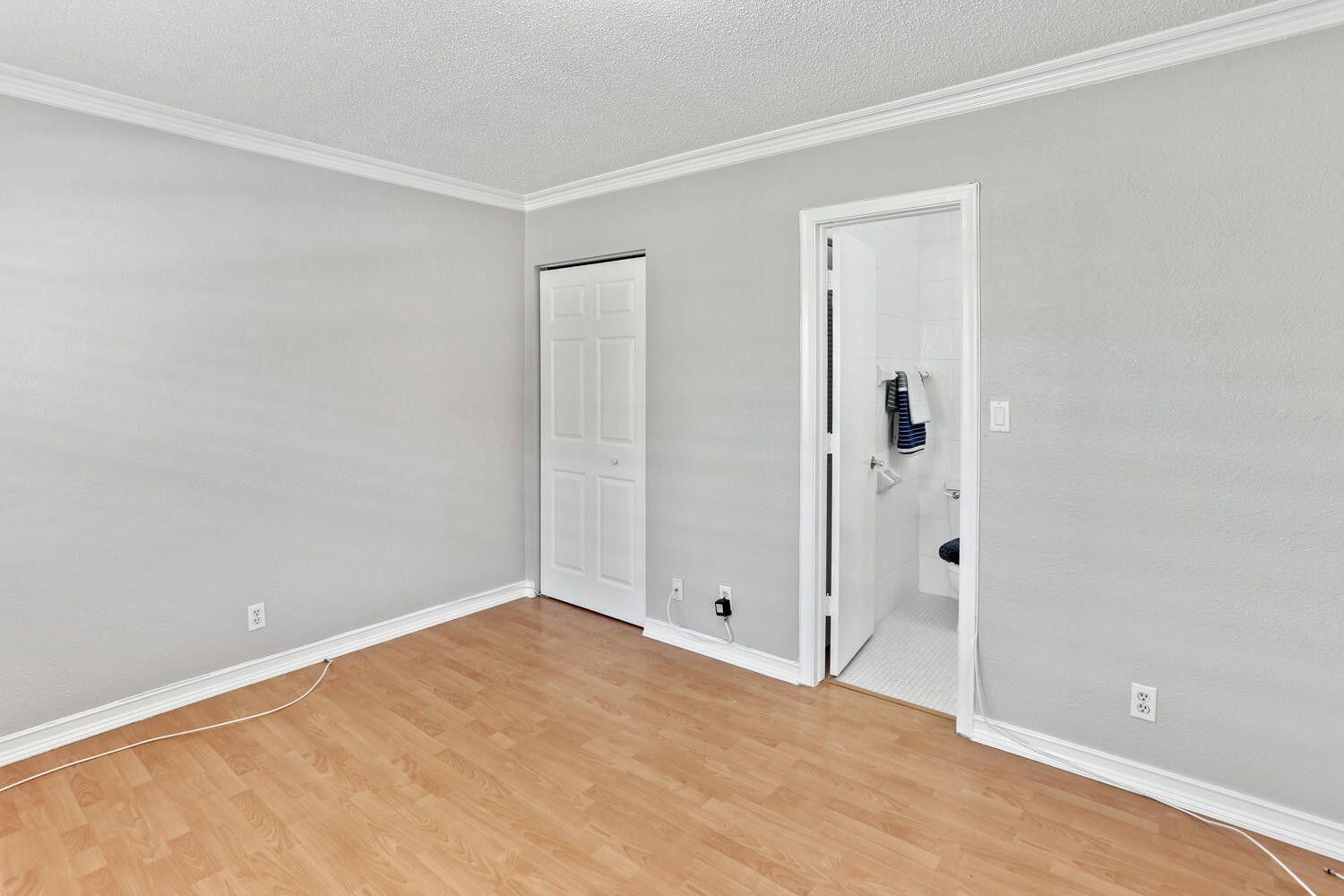 PINES OF DELRAY CONDO - Residential Lease