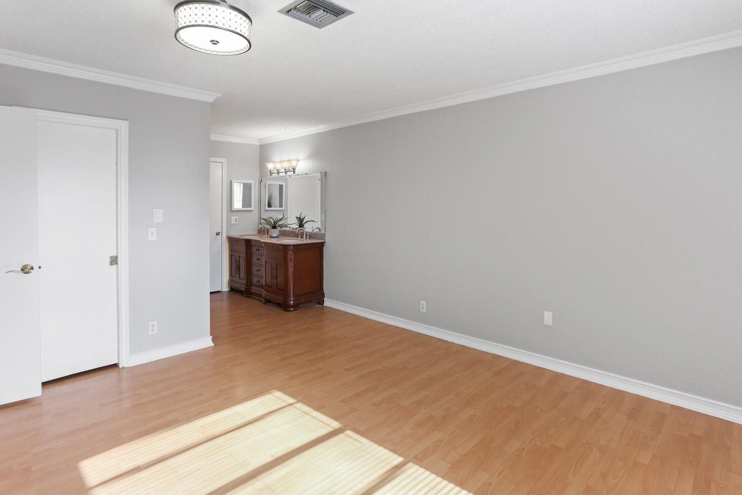 PINES OF DELRAY CONDO - Residential Lease