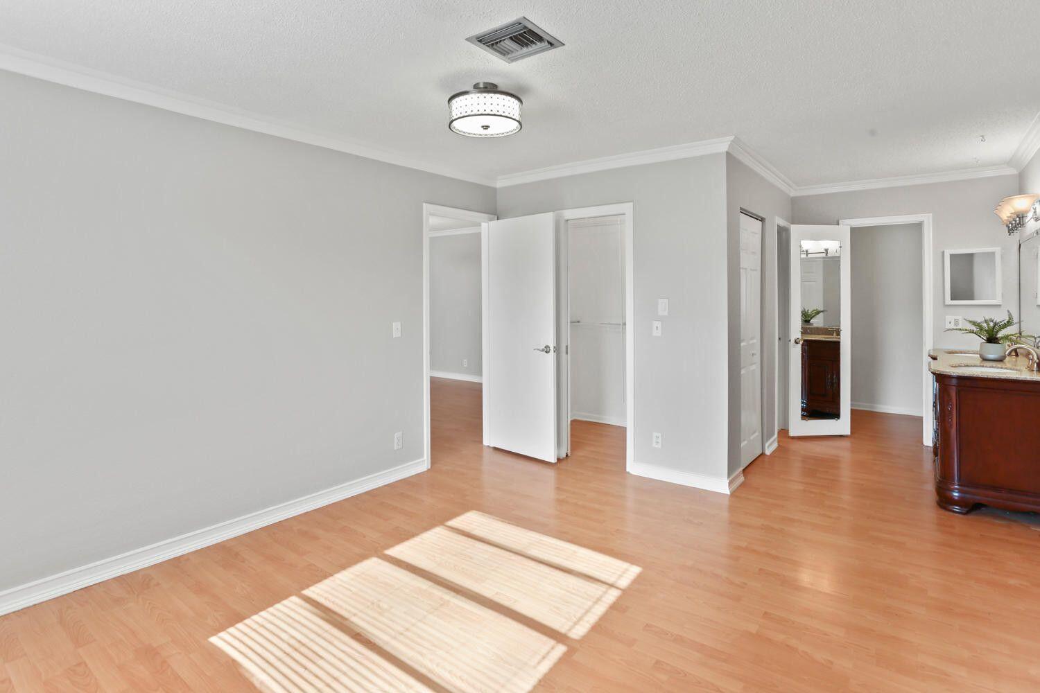 PINES OF DELRAY CONDO - Residential Lease