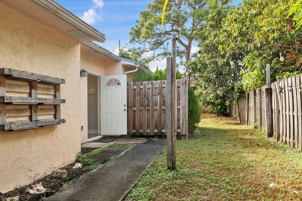 Photo of 638 NW 53rd Avenue, Delray Beach, FL 33445 (MLS # R11046199)