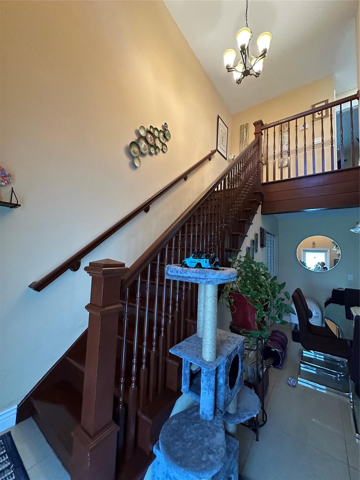 KIMBERLY TOWNHOUSE - Residential