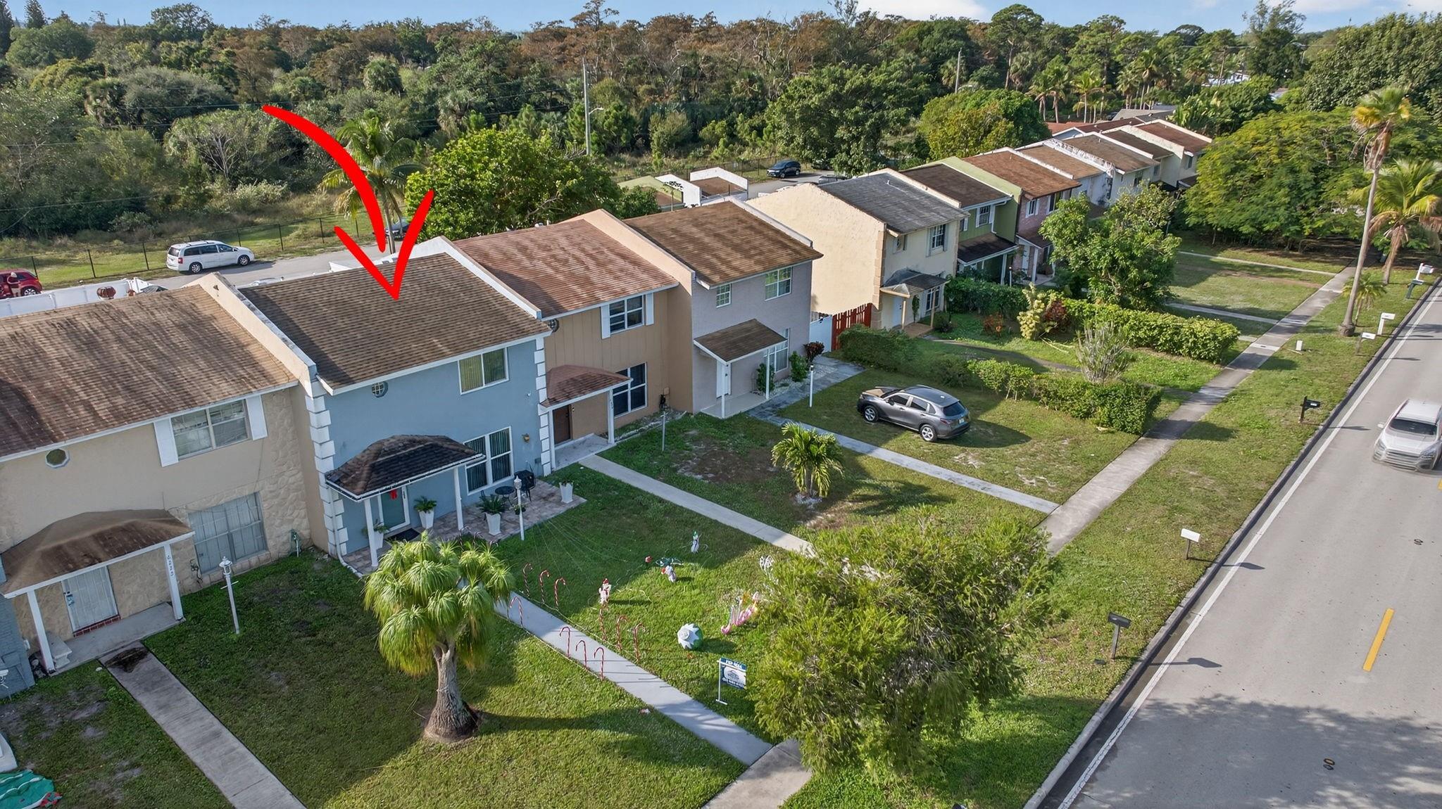 KIMBERLY TOWNHOUSE - Residential