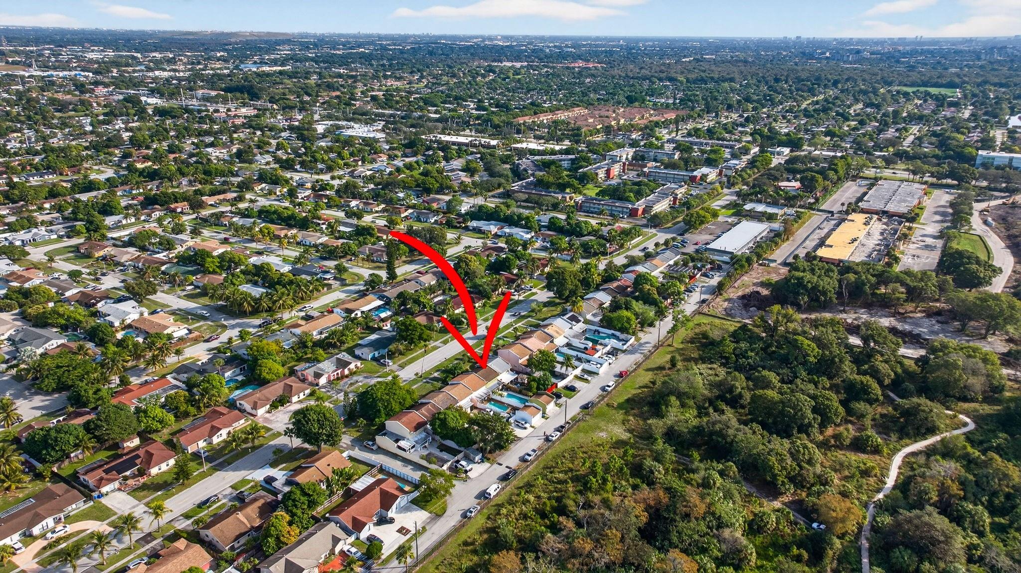 KIMBERLY TOWNHOUSE - Residential