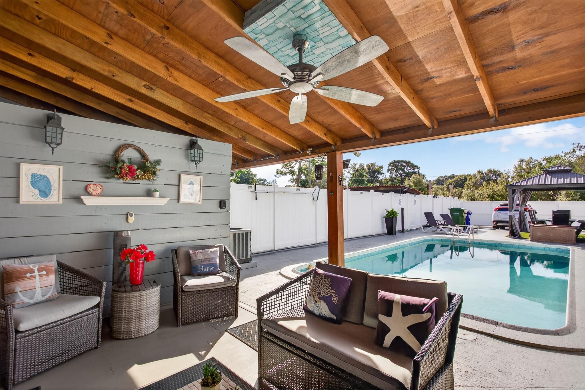 KIMBERLY TOWNHOUSE - Residential