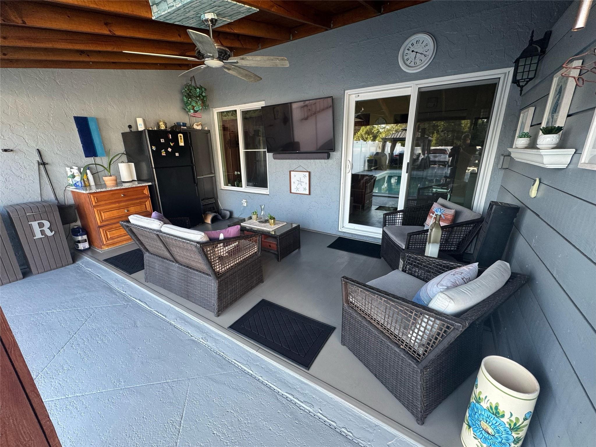 KIMBERLY TOWNHOUSE - Residential