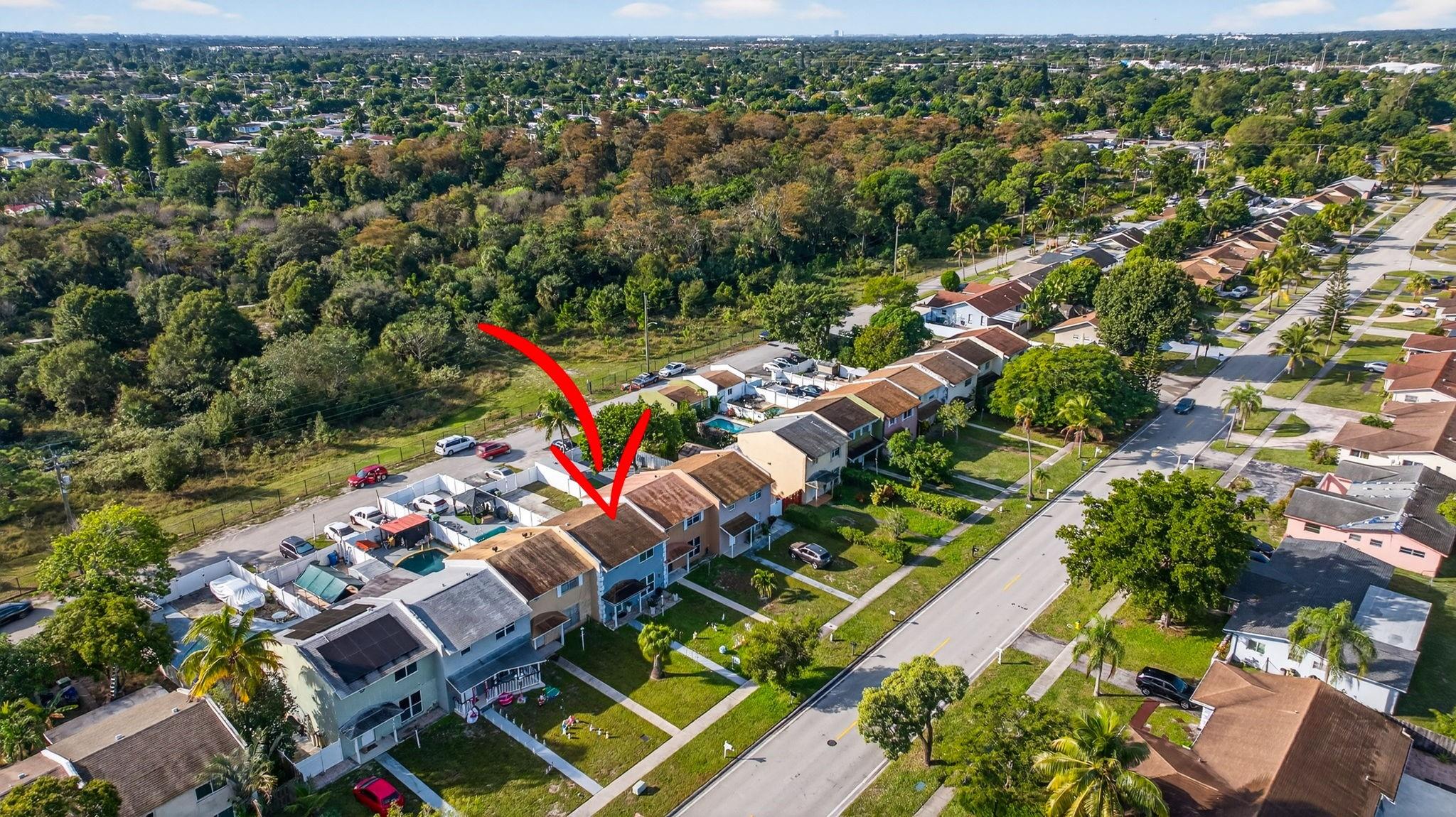 KIMBERLY TOWNHOUSE - Residential