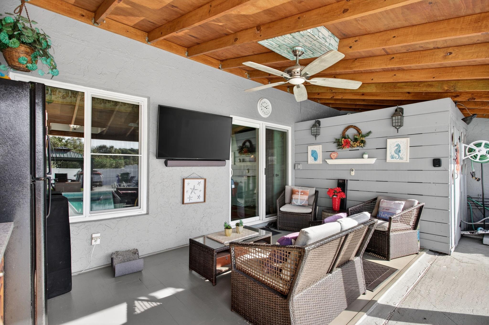 KIMBERLY TOWNHOUSE - Residential