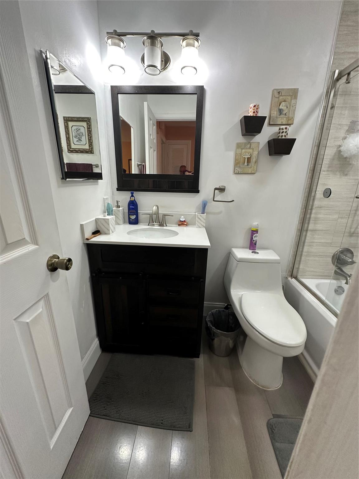 KIMBERLY TOWNHOUSE - Residential