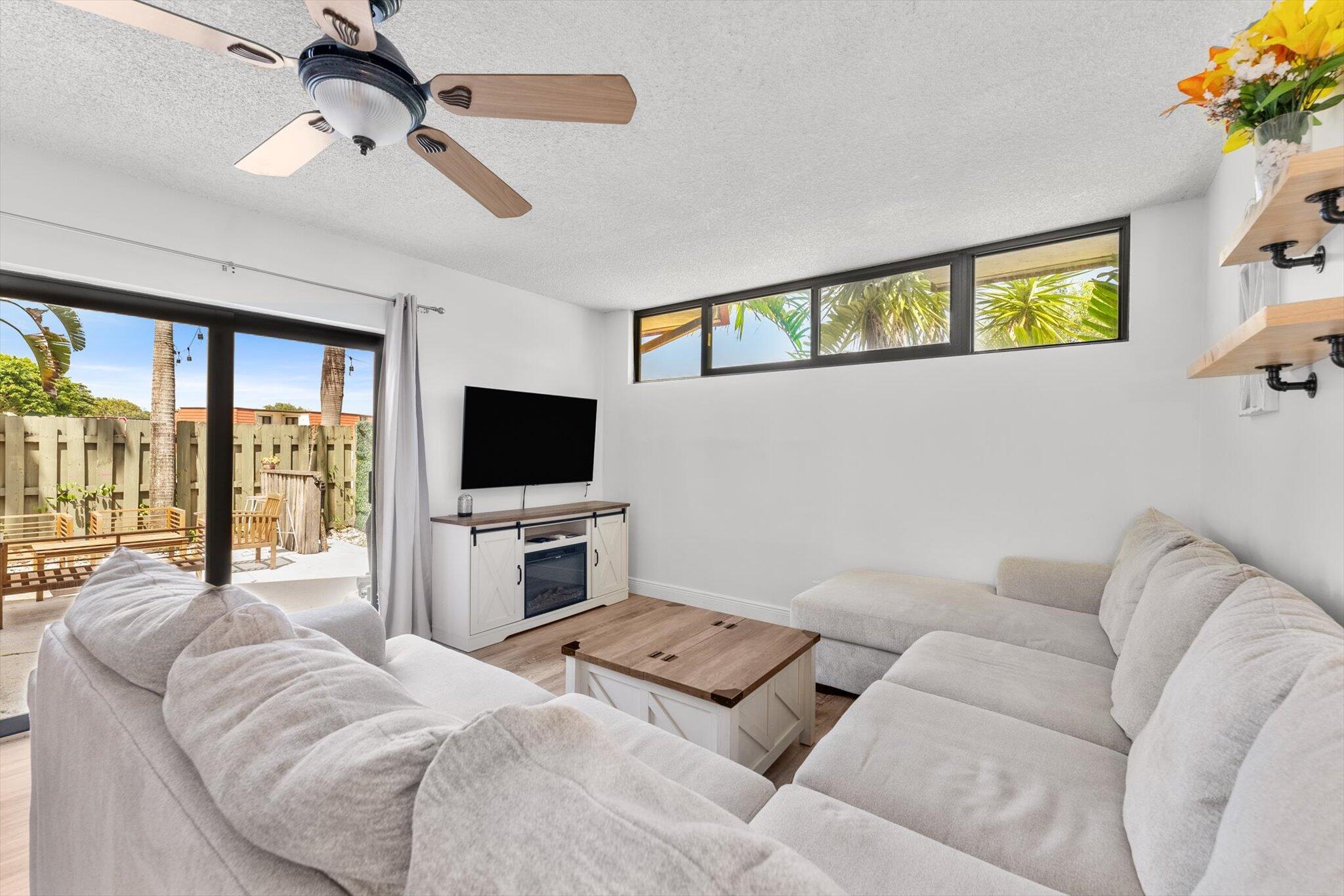 SOMERSET - Residential Lease