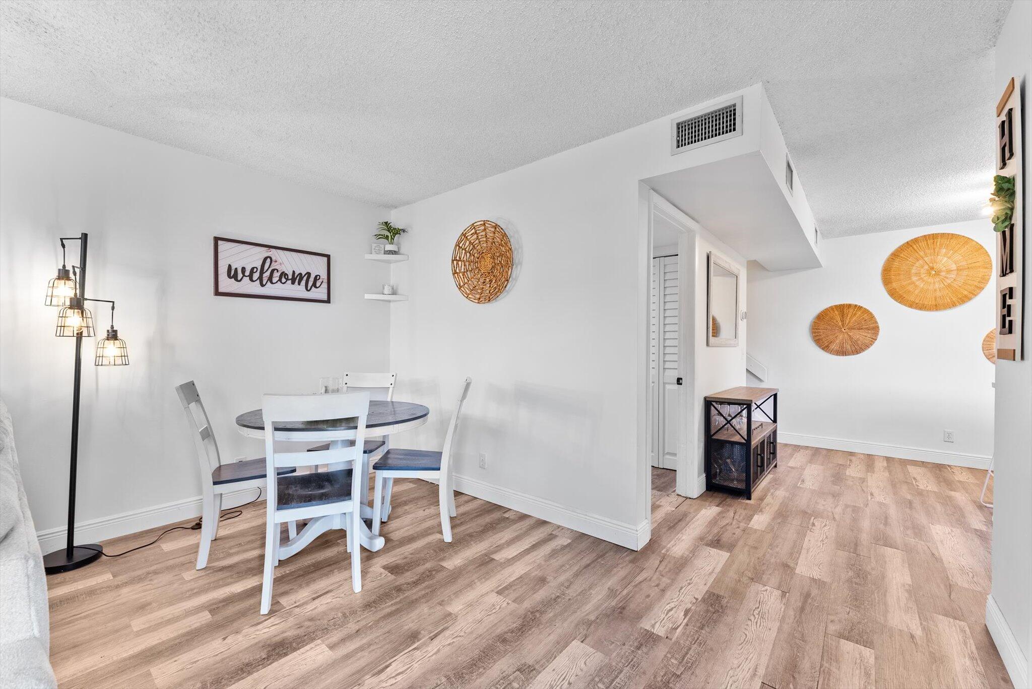SOMERSET - Residential Lease
