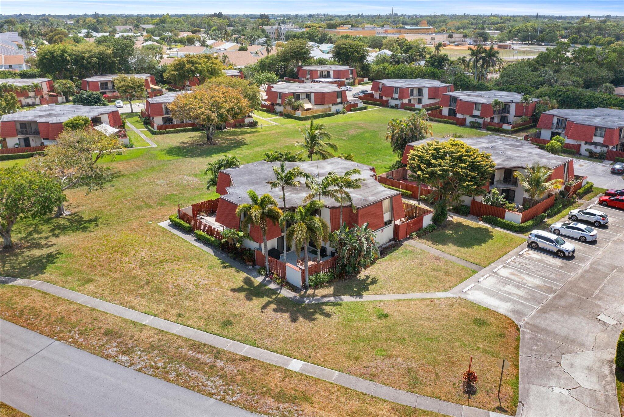 SOMERSET - Residential Lease