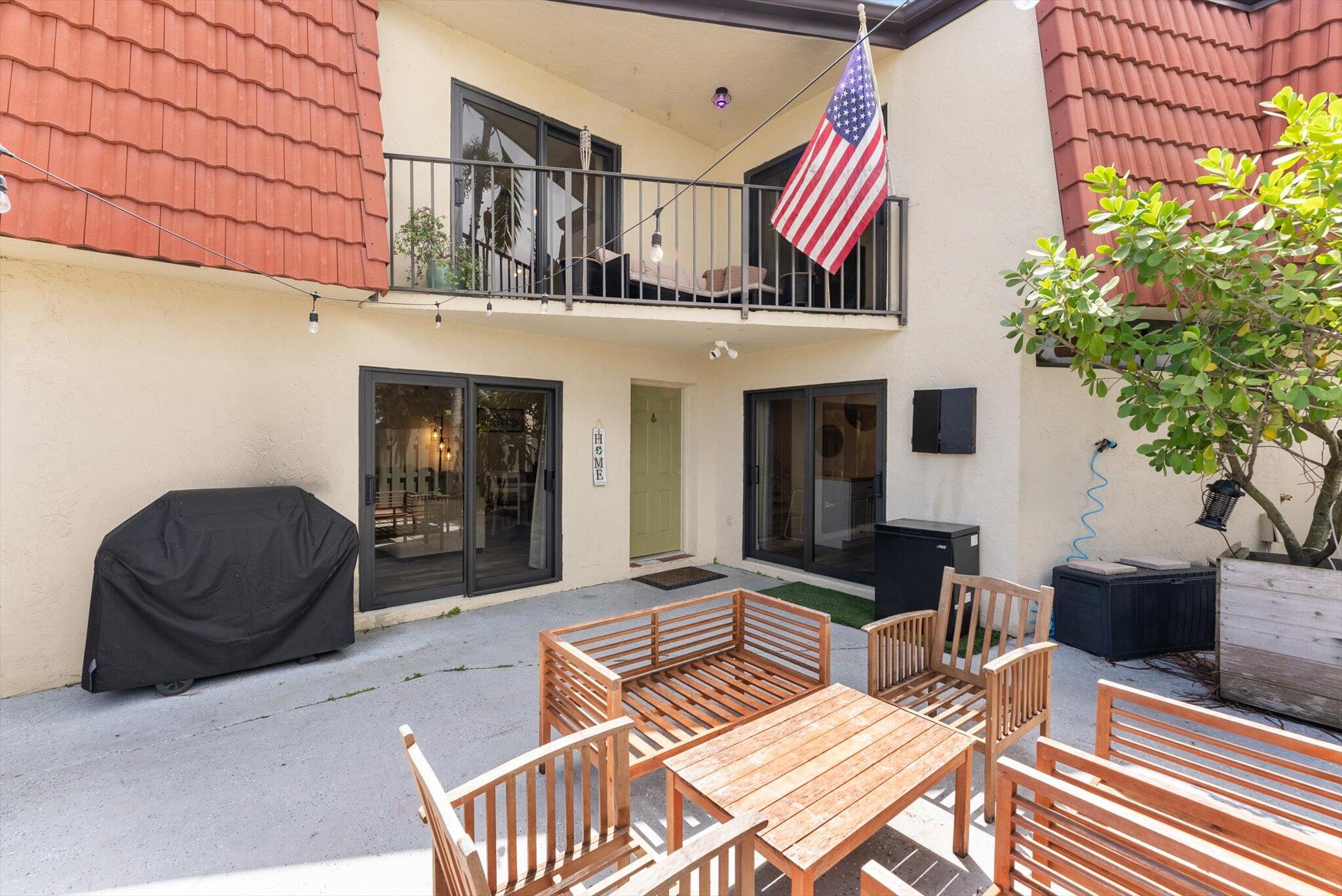 SOMERSET - Residential Lease