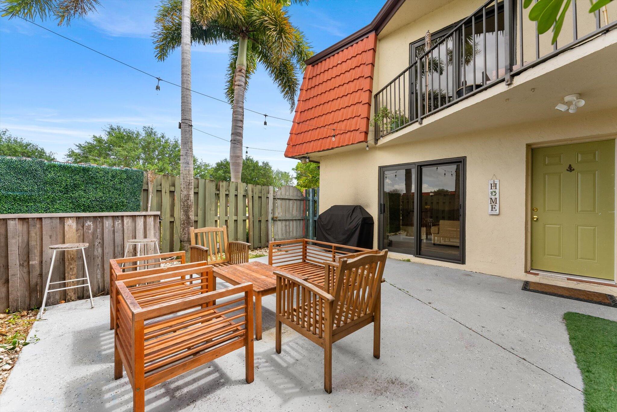 SOMERSET - Residential Lease