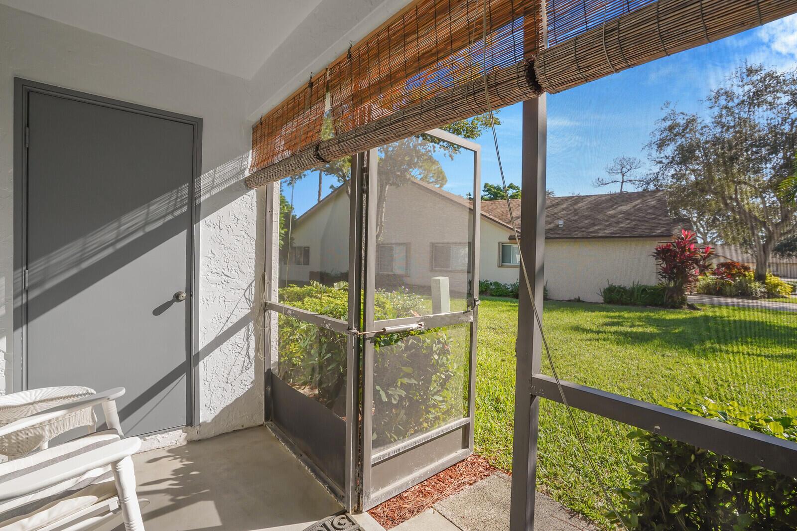 LANTERN WALK 2 - Residential