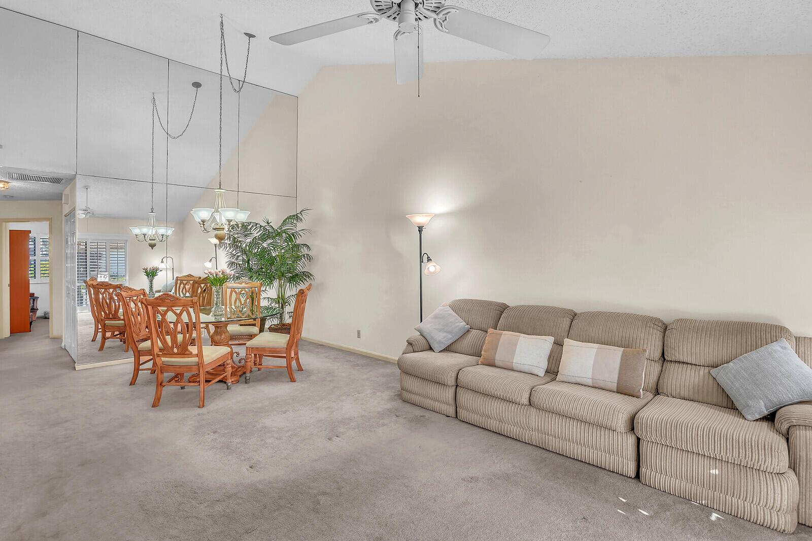 LANTERN WALK 2 - Residential