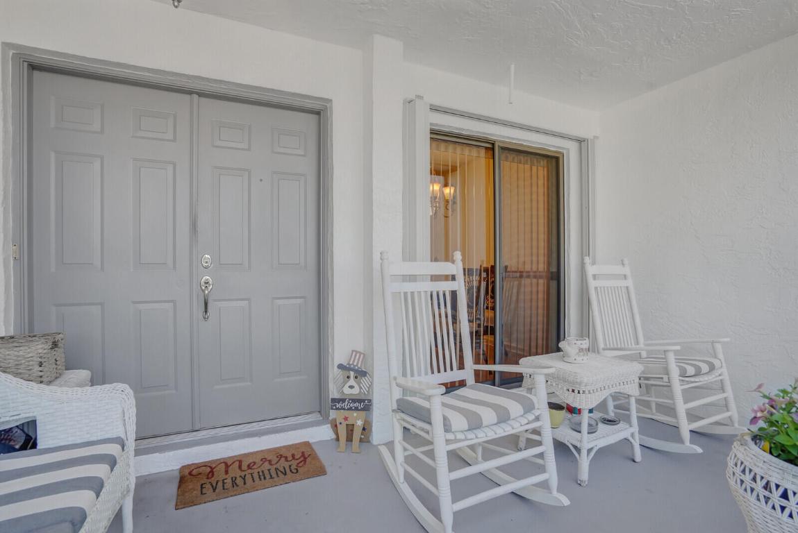 View photos, virtual tours, details... 117 Sunshine Boulevard