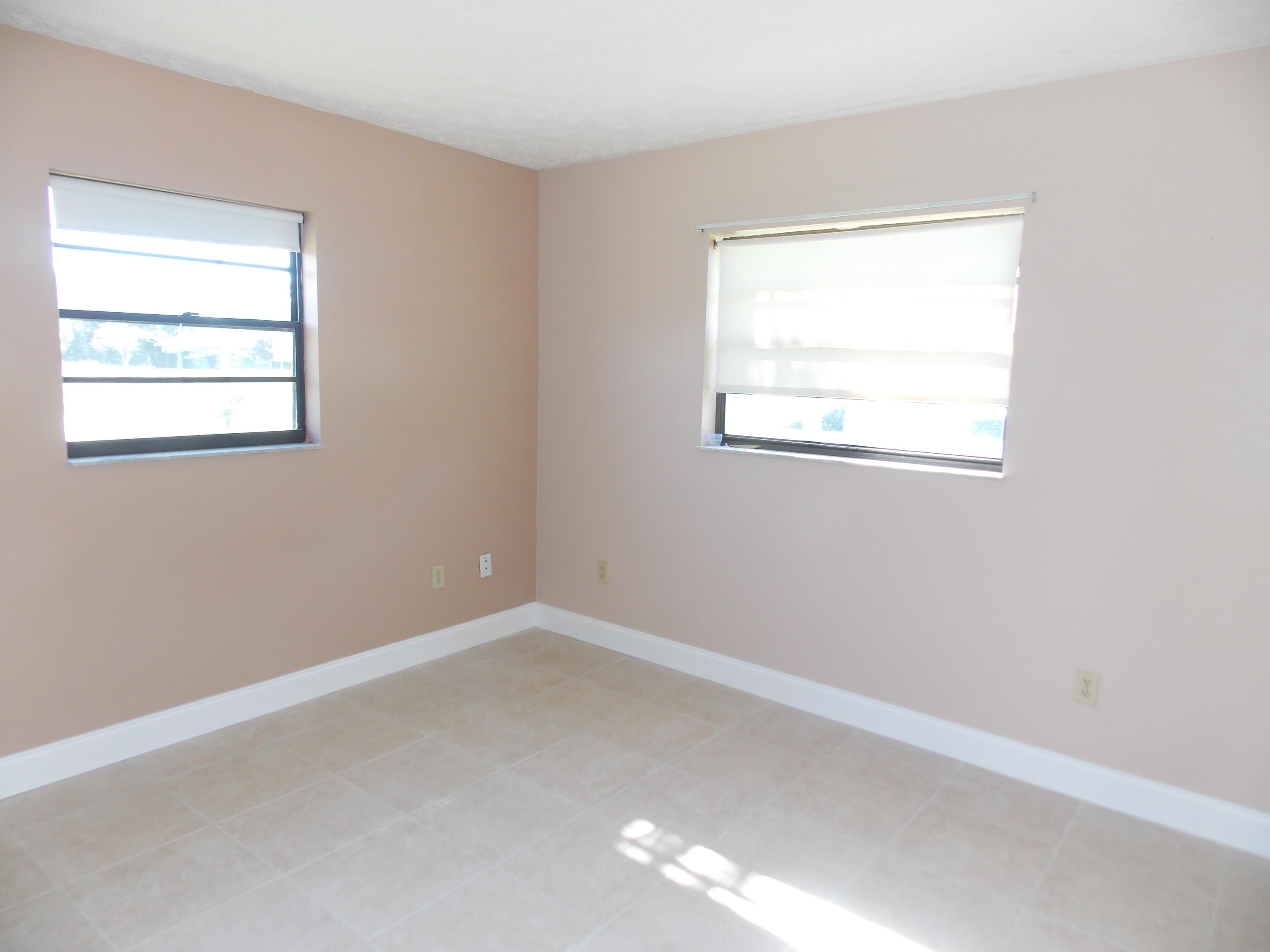 PORT ST LUCIE SECTION 27 - Residential Lease