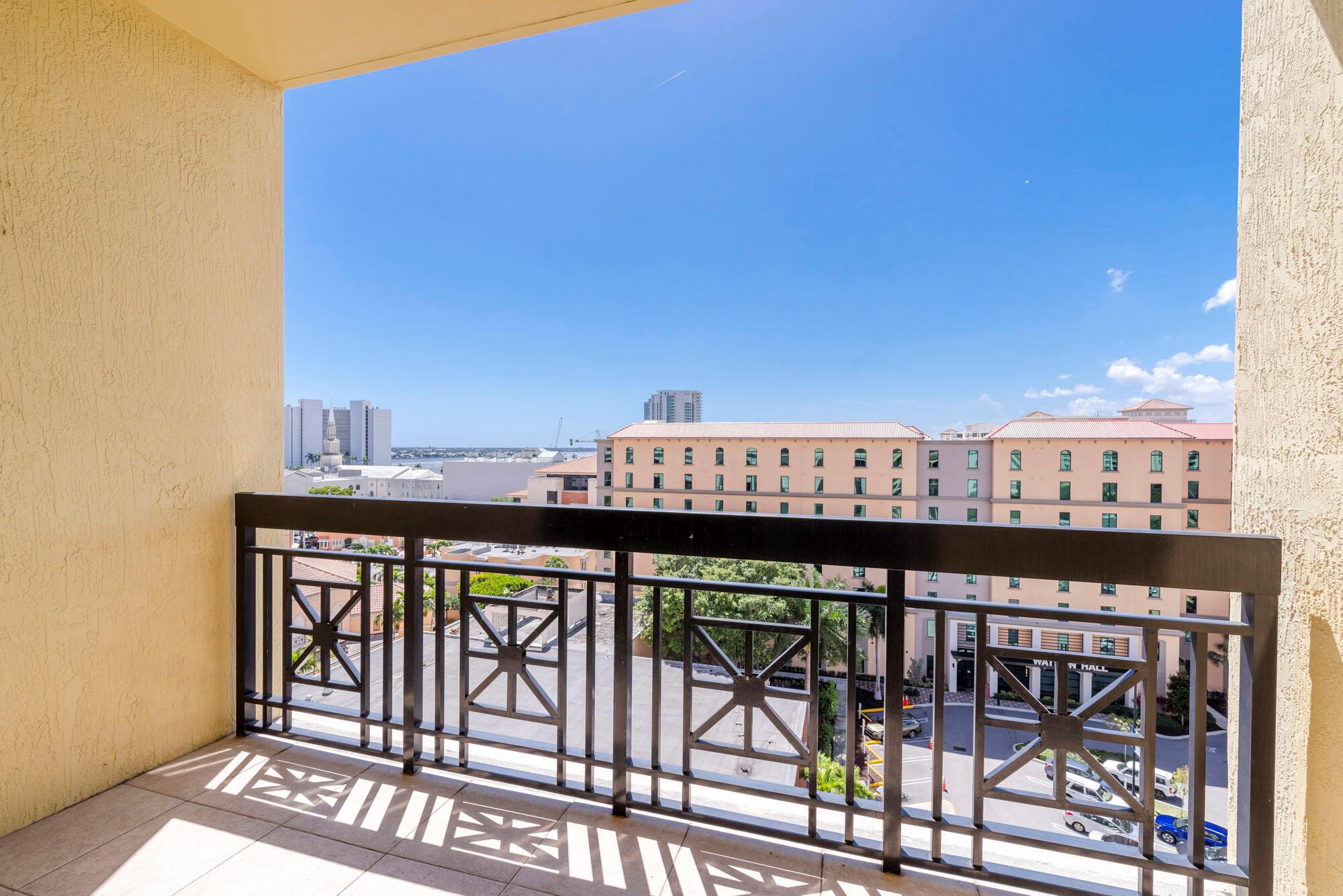 One City Plaza - Residential