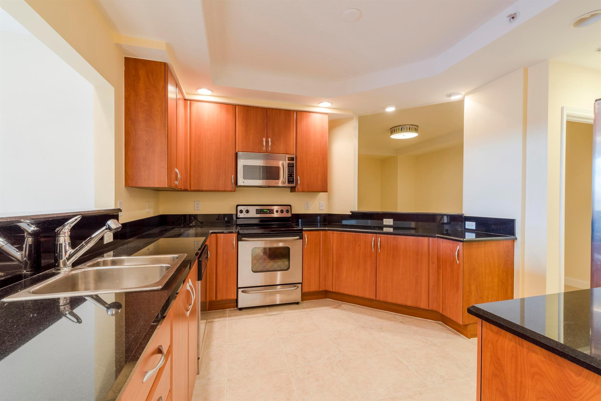 One City Plaza - Residential