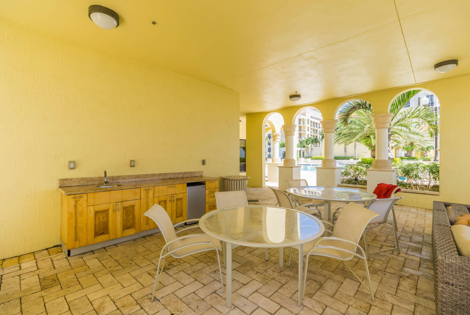 One City Plaza - Residential